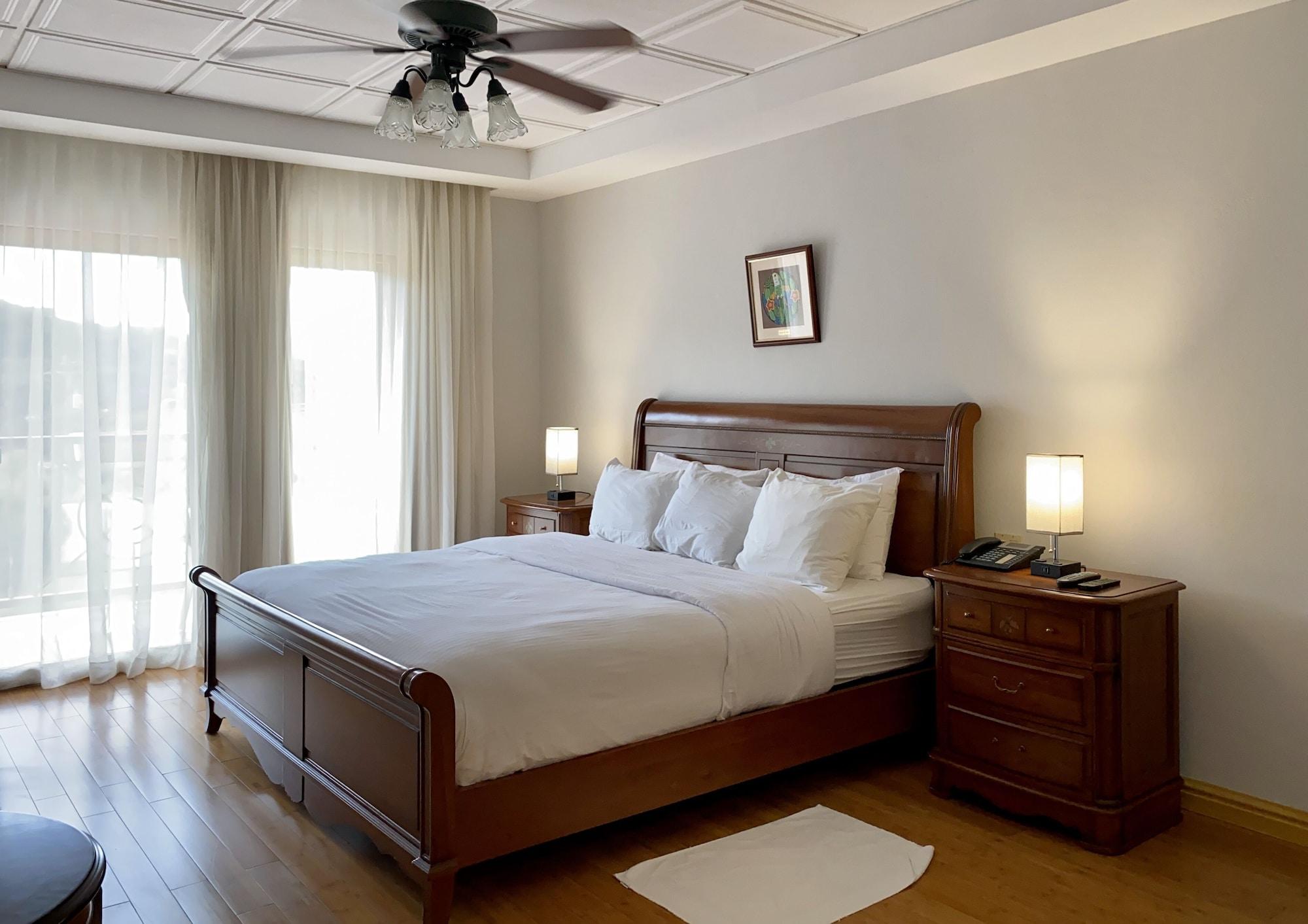 Hotel Valle Del Rio Бокете Экстерьер фото