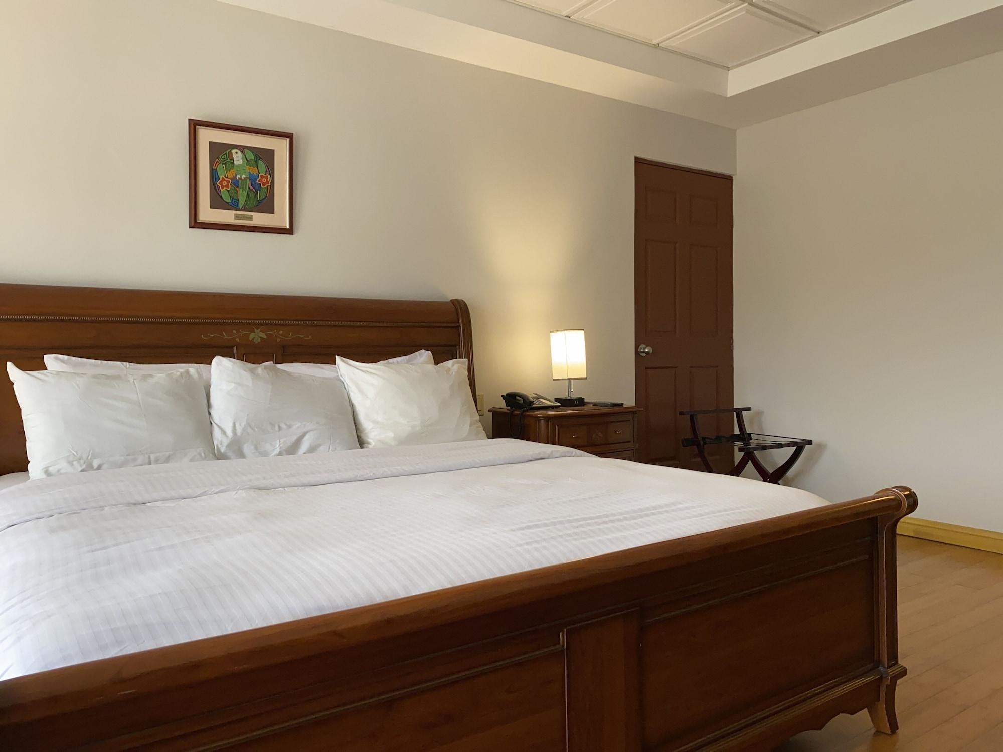Hotel Valle Del Rio Бокете Экстерьер фото