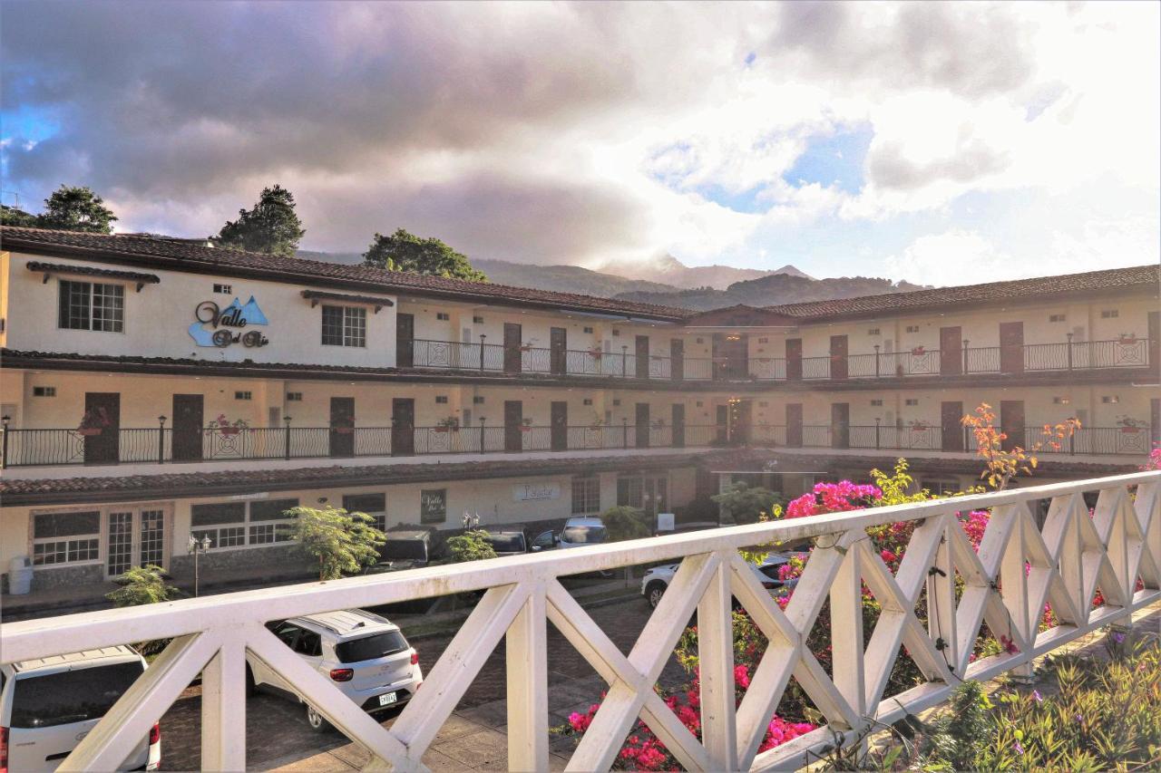 Hotel Valle Del Rio Бокете Экстерьер фото