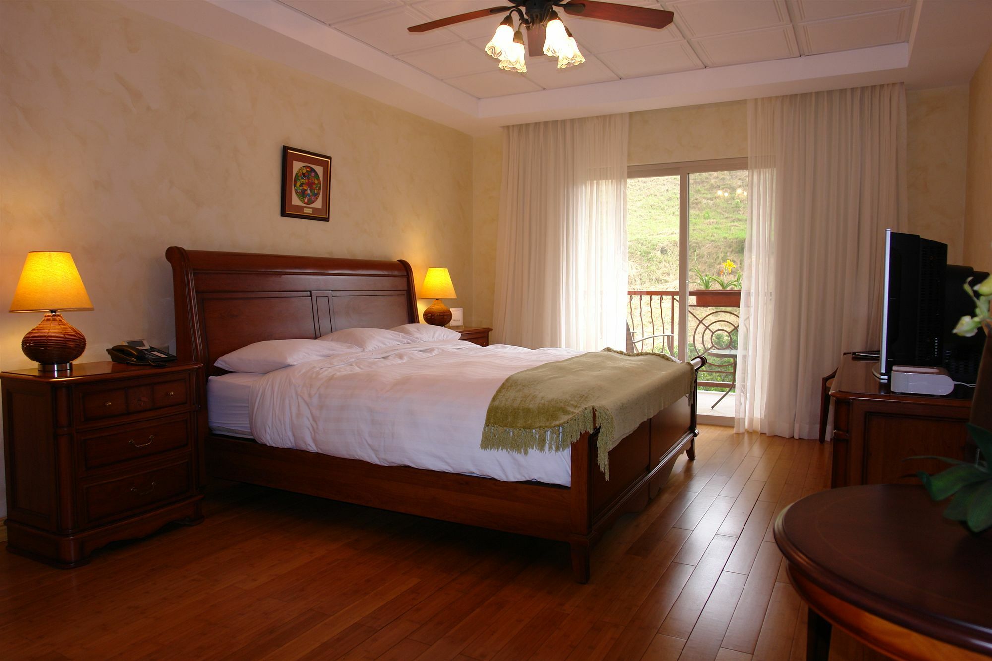 Hotel Valle Del Rio Бокете Экстерьер фото